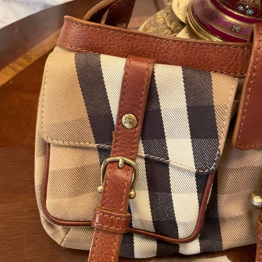 Luxury Authentic Burberry Prorsum Margaret House CindaPockets